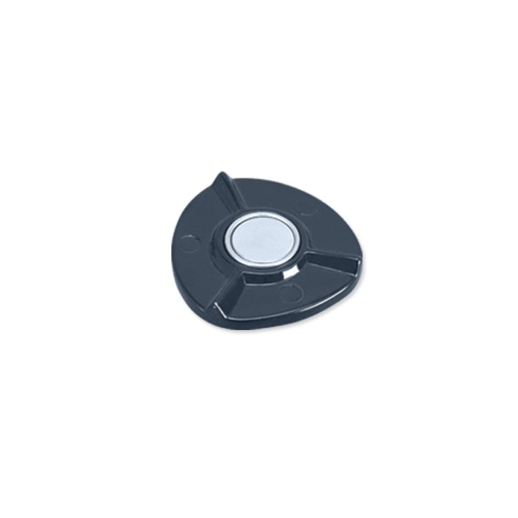Complete magnetic mounting plate