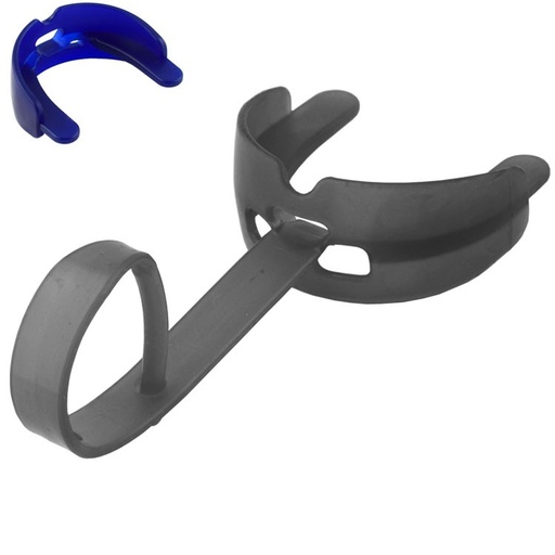 [DO.6251.06|1336-SI] Ultima mouth guard with strap silver
